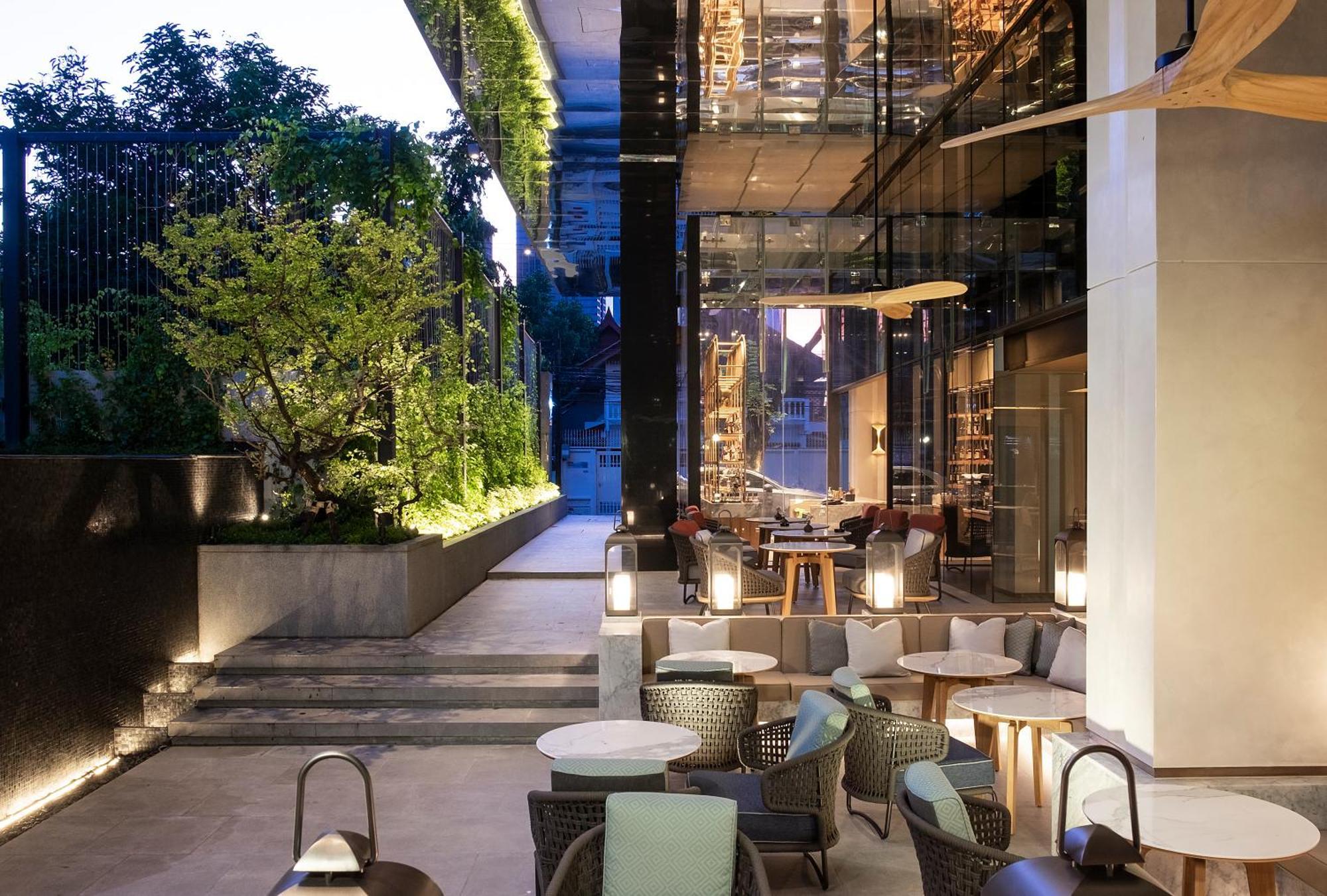 โฮม สุขุมวิท 34 กรุงเทพฯ - แบรนด์ในเครือบันยันทรี กรุ๊ป โรงแรม 4*
